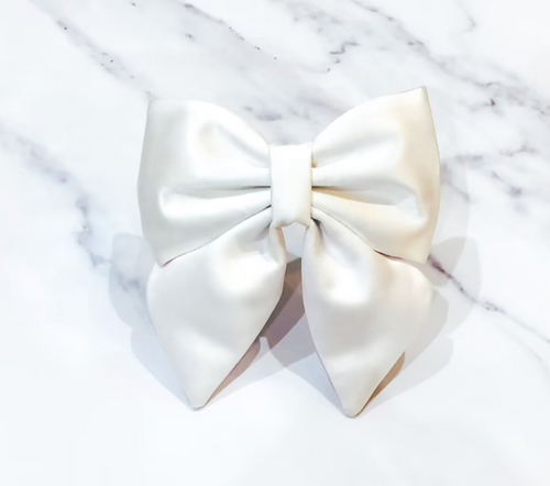 Ivory silk satin bow available in bow tie and sailor bow