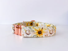 Load image into Gallery viewer, Boho Sunflower Collar