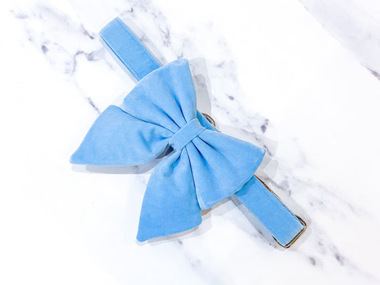 Sky blue velvet dog sailor bow – perfect for wedding, birthday, engagement party – handmade in the UK
