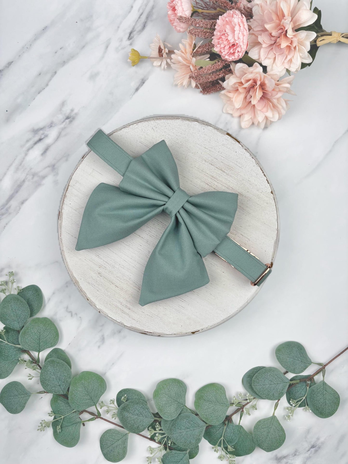 Sage dog bow, available in sailor bow and bow tie, optional with matching sage green dog collar, perfect for wedding and parties