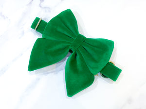 Emerald green velvet dog bow tie/ sailor bow