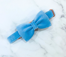 Load image into Gallery viewer, Baby blue velvet bow tie/ sailor bow