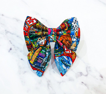 Load image into Gallery viewer, &quot;A look at old Hong Kong&quot; dot bow tie/ sailor bow