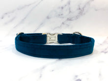 Load image into Gallery viewer, Teal blue velvet collar