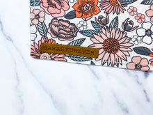 Load image into Gallery viewer, Autumn vintage floral bandana