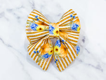Load image into Gallery viewer, Pumpkin spice bow tie/ sailor bow